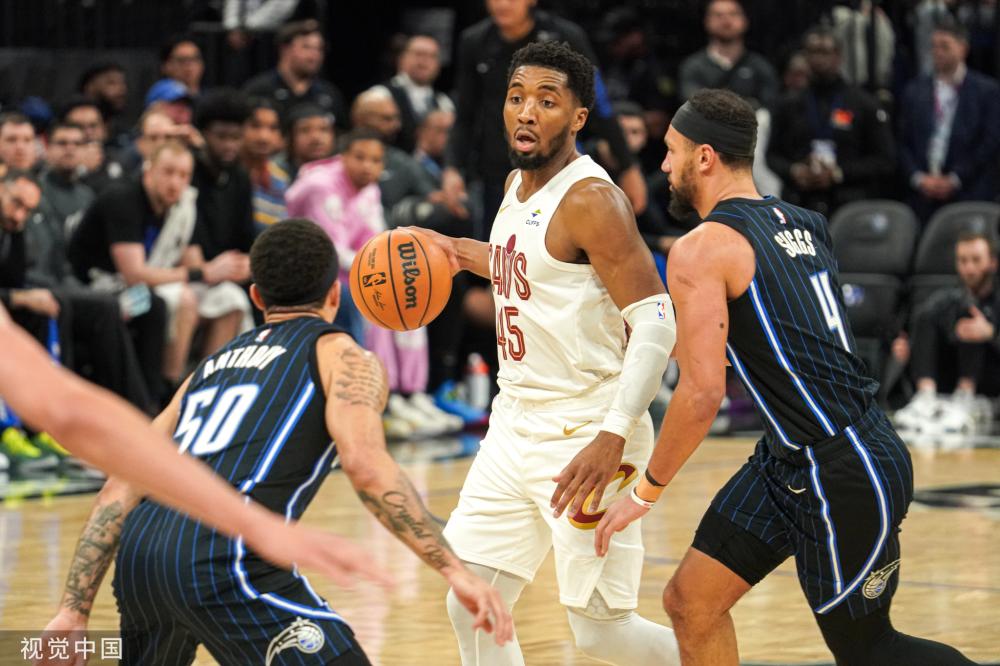 中期的压力 中期的压力