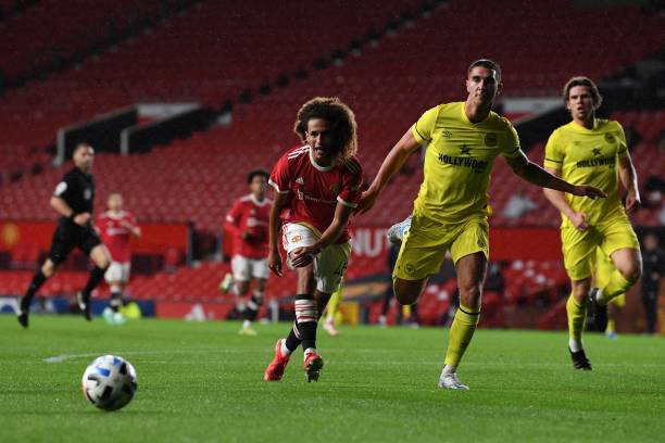 形中被忽视 形中被忽视